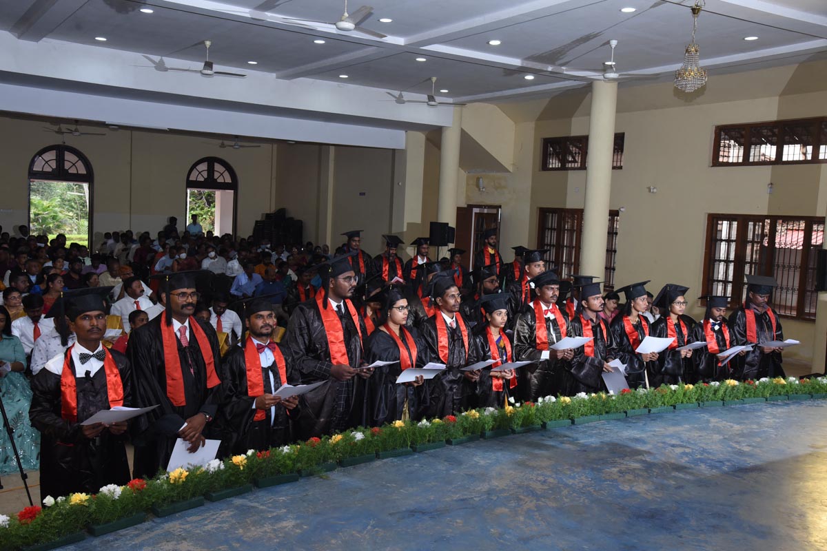 /news/valedictory_22/NKS_4443.jpg